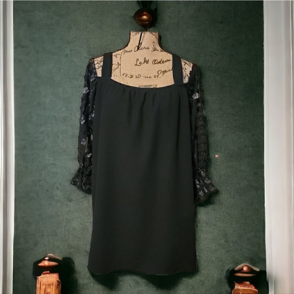 Voom Black Cold Shoulder Dress Size M